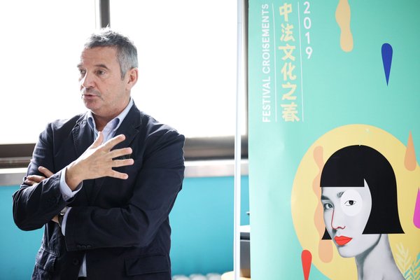 法国摄影师Denis前来为小朋友们助阵