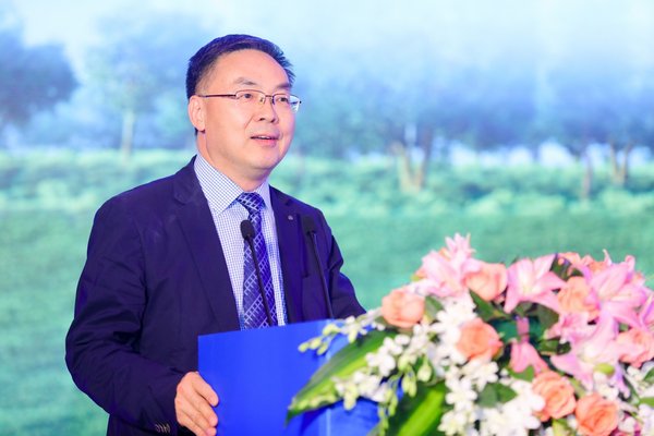 中国超声医师学会会长何文教授致辞