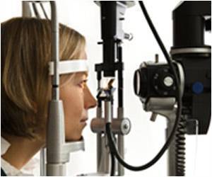 Dry Age-related Macular Degeneration: New Insights Dry Age-related Macular Degeneration: New Insights