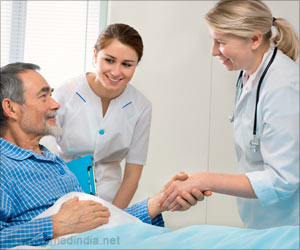 Healthcare Workers Often Care for Patients While Ill: Study