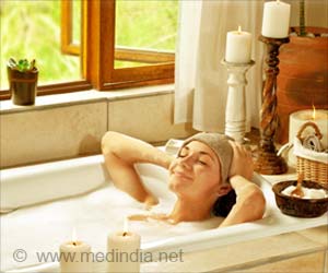 Hot Bath 90 Minutes Before Bedtime promotes quality Sleep Hot Bath 90 Minutes Before Bedtime promotes quality Sleep