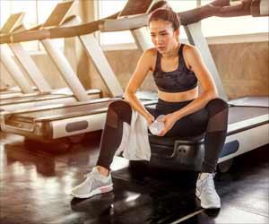 Fragrance-releasing Fabric can Make Your Sweaty Gym Clothes Stink Less Fragrance-releasing Fabric can Make Your Sweaty Gym Clothes Stink Less