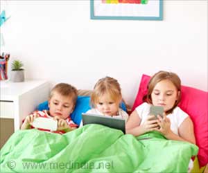 Excessive Screen Time can Make Your Child Obese, Overweight Excessive Screen Time can Make Your Child Obese, Overweight