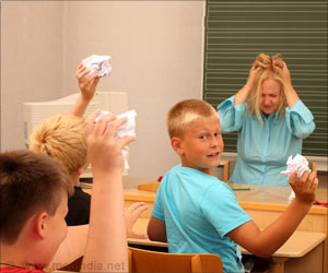 Inadequate Sleep and Over Two Hours Screen Time Make your Kids Impulsive Inadequate Sleep and Over Two Hours Screen Time Make your Kids Impulsive