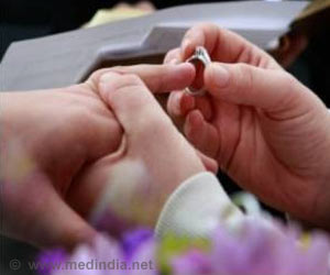 Marriage Could Stave Off Dementia Marriage Could Stave Off Dementia