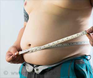 Excess Body Weight May Up Heart Attack Before 65 in Teen Boys Excess Body Weight May Up Heart Attack Before 65 in Teen Boys