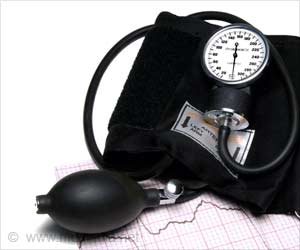 Arm Cuff Blood Pressure Measurements may Fall Short for Heart Disease Risk Prediction Arm Cuff Blood Pressure Measurements may Fall Short for Heart Disease Risk Prediction