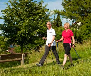Slow Walks, Short Rests can Facilitate Older Adults' Outdoor Mobility Slow Walks, Short Rests can Facilitate Older Adults' Outdoor Mobility