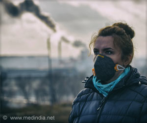 Pollution Linked to Memory Decline And Brain Atrophy In Older Women Pollution Linked to Memory Decline And Brain Atrophy In Older Women